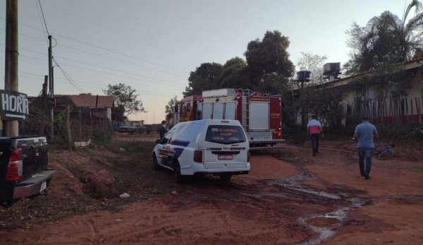 Vítima foi encontrada morta no banheiro