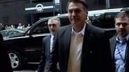 Bolsonaro entrou pela porta dos fundos do Hotel Intercontinental Barclay - (Foto: Reprodução/YouTube)