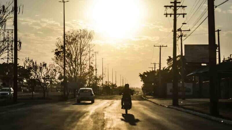 Calor acima de 40ºC permanece em MS durante a semana