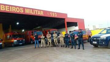 Força-tarefa conta com Corpo de Bombeiros, PM e voluntários - Divulgação