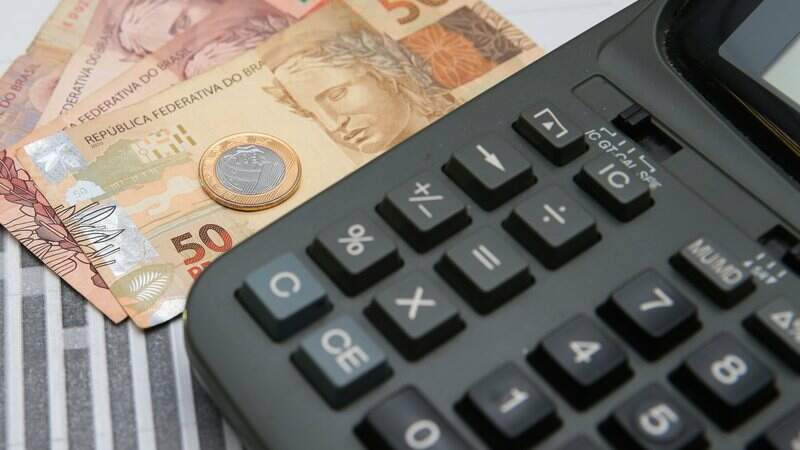 Inflação é prevista em 5% em 2022, de acordo com o Boletim Focus do Banco Central.