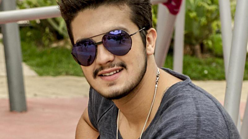 Luan Santana Lan A Clipe Dia Lugar E Hora E F S Dizem M Sica