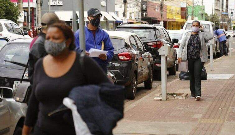 Números da covid começam a cair em MS