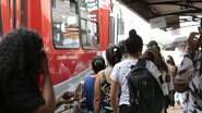 Passageiros embarcam em ônibus de Campo Grande. (Foto: Leonardo de França/Midiamax) - Passageiros embarcam em ônibus de Campo Grande. (Foto: Leonardo de França/Midiamax)