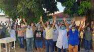 Enfermeiros e técnicos de enfermagem protestam em frente à Santa Casa de Corumbá. (Foto: Divulgação) - Enfermeiros e técnicos de enfermagem protestam em frente à Santa Casa de Corumbá. (Foto: Divulgação)
