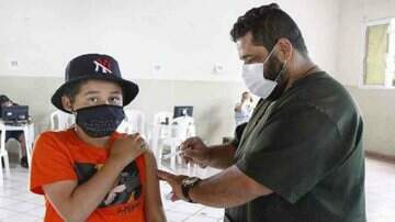 Os municípios podem vacinar as crianças sem exigência do pedido médico - (Foto: Divulgação/Governo de MS)