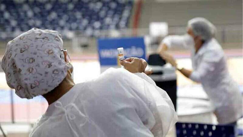 Vacinação depende do envio de doses do Ministério da Saúde