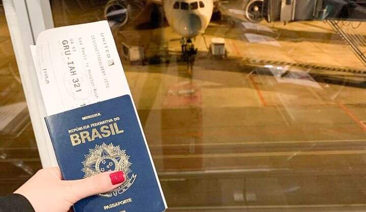 Vitória conseguiu se vacinar em menos de uma semana em solo estadunidense.