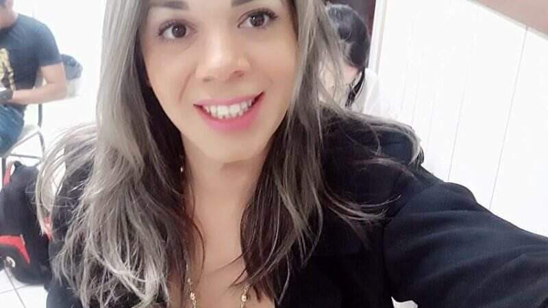 Supervisora e no comando de 30 pessoas, Priscilla é mulher trans que impõe respeito com exemplo e simpatia - Jornal Midiamax