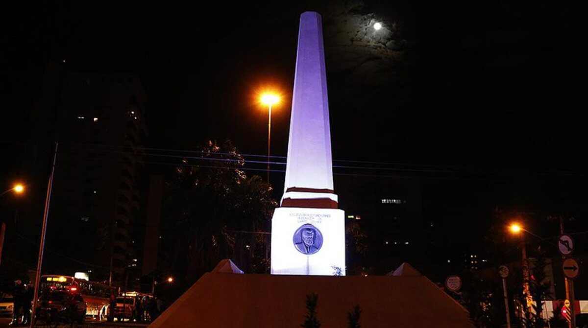 arquivos noticias 2015 jul obeli - Com mais de oito décadas de história, Obelisco acompanhou desenvolvimento de Campo Grande