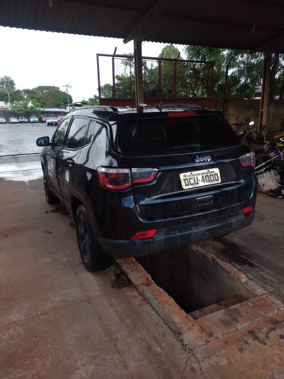 choque jeep - Grupo no Whats: homem é preso por venda de carros roubados em Campo Grande