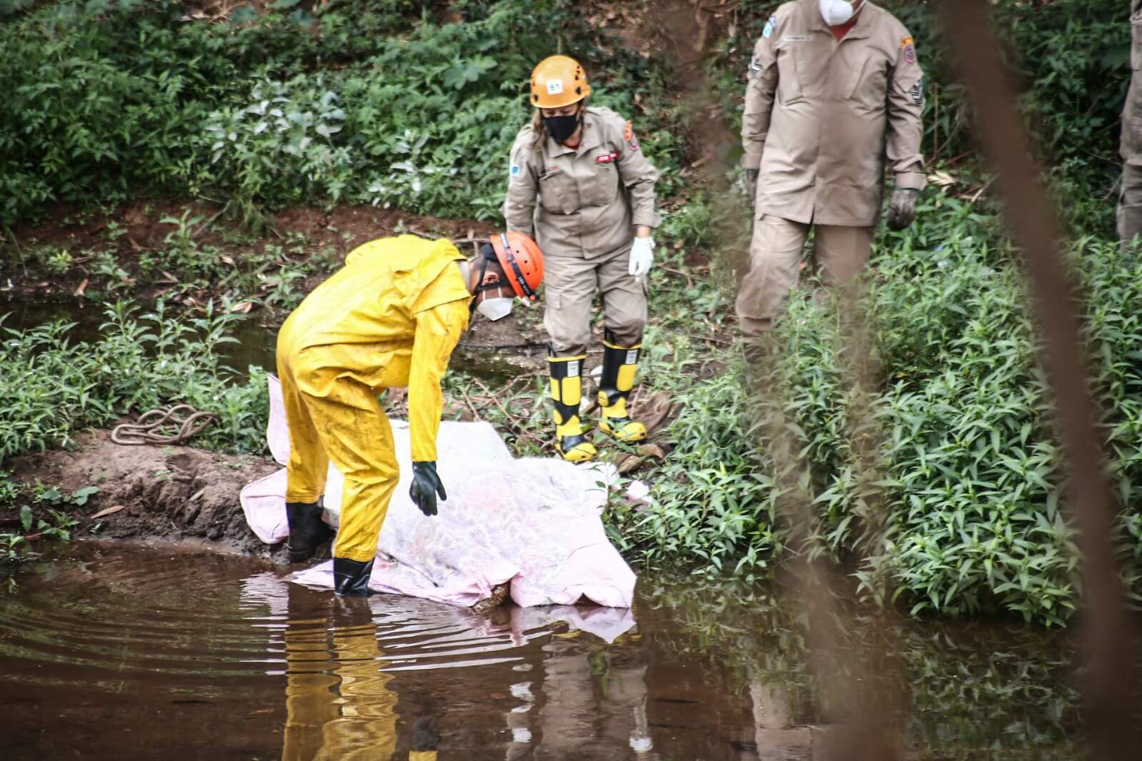 corpo3 GALcDN1 - Família acredita que corpo achado em córrego é de pastor que sumiu em Campo Grande