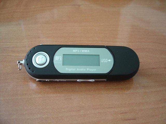 Quem não se recorda do primeiro aparelhinho de MP3? / Foto: Mercado Livre/Divulgação