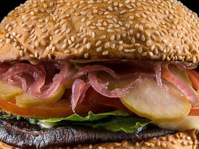Rodrigo Sanduba tem opções como o 'Soja Burger' / Foto: Divulgação