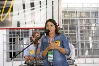 Apesar de ter participado da gestão, Luiza criticou ex-prefeitos do PMDB