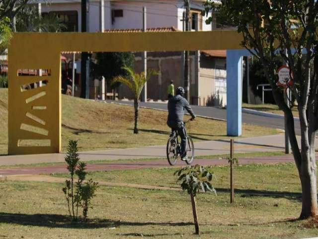 Espaço foi revitalizado em 2010 e já é alvo de várias críticas - Foto - Cleber Gellio/Midiamax
