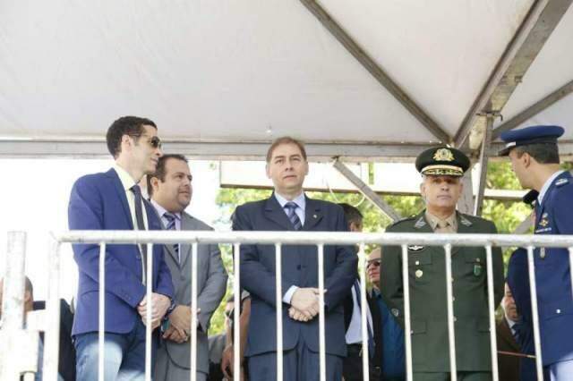 Cerca de 60 mil pessoas assistiram ao desfile cívico na Capital