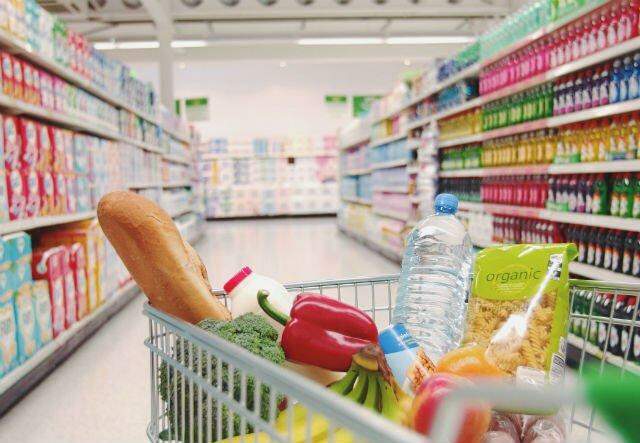 Não vá ao supermercado com fome / Foto: Shutterstock/Divulgação