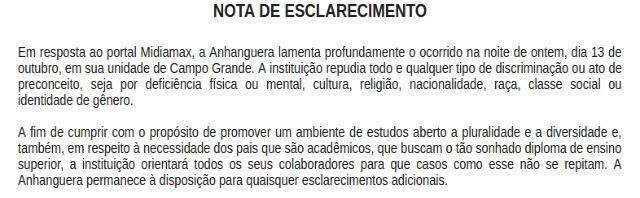Com filha especial, acadêmica é barrada ao tentar devolver livros em universidade
