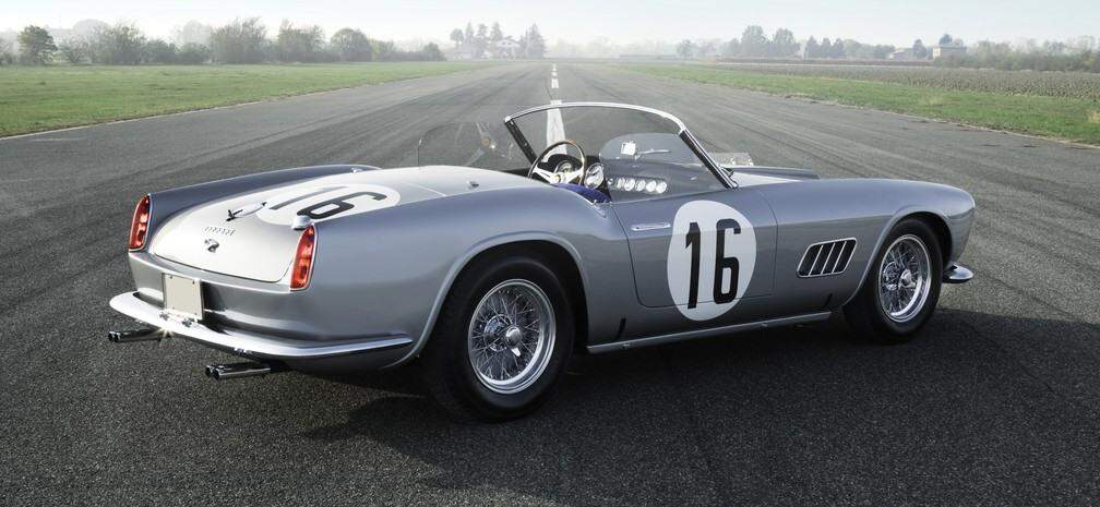 Ferrari de 1959 vendida por R$ 58 milhões em leilão.