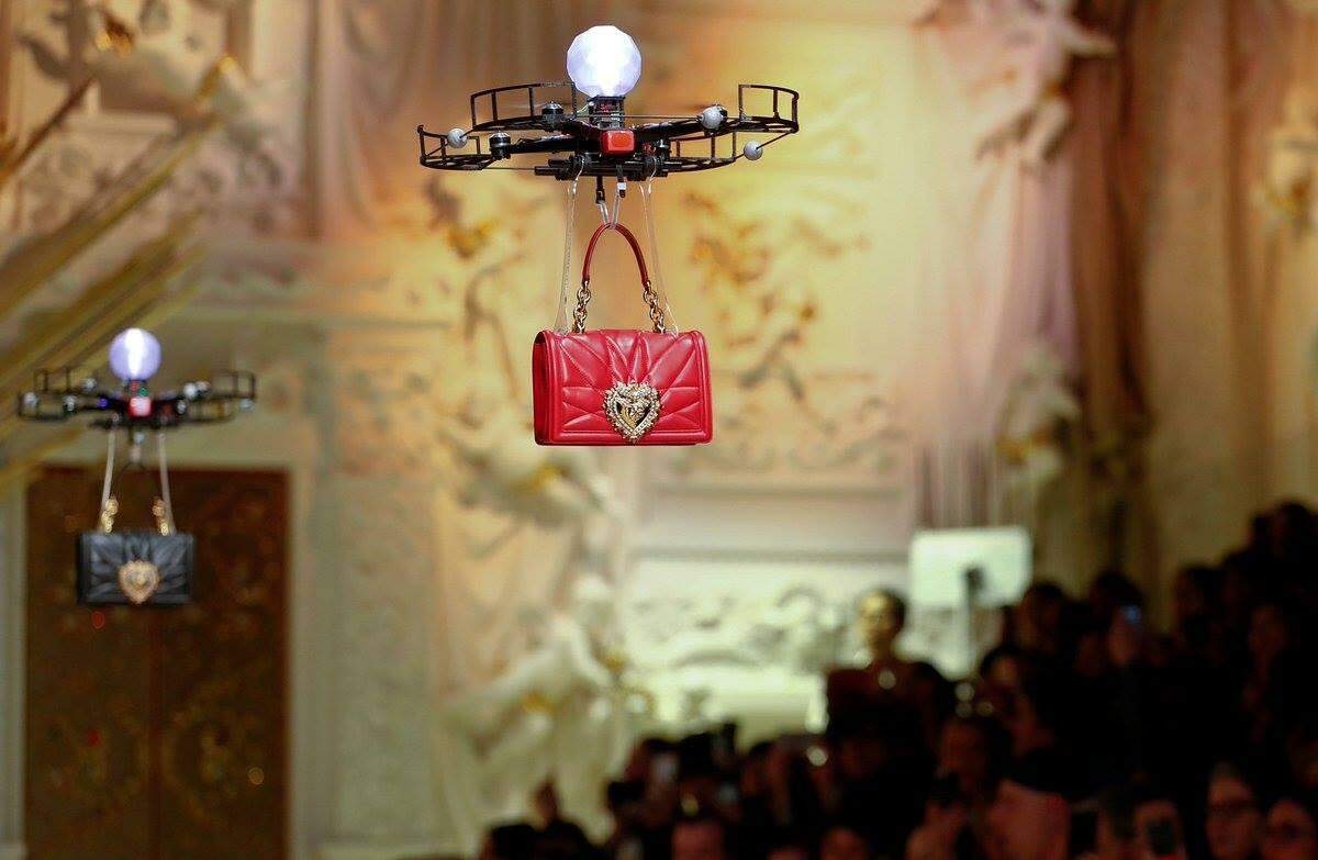Surpresa tecnológica na passarela da Dolce & Gabbana