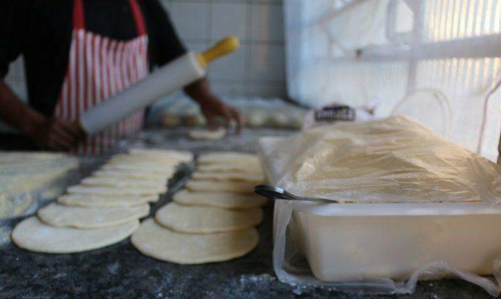 Em meio a ditadura e a guerra, da mãe, ele herdou o amor pela cozinha