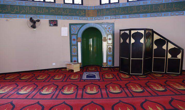 Interior da mesquita de Campo Grande, localizada na Vila Planalto. (Foto: Marcos Ermínio)