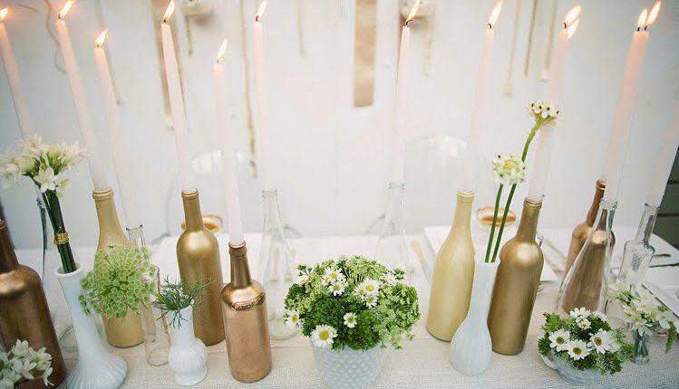 Decoração de casamento - O dourado harmoniza a variedade nas formas. (Foto: Reprodução)