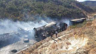 Acidente na BR-251, em Minas Gerais, deixa oito mortos e mais de 50 feridos