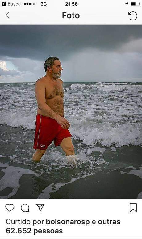 Eduardo Bolsonaro curte foto de Lula na praia