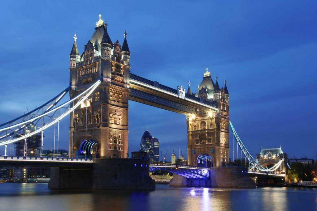 O centro histórico de Londres vai passar a funcionar exclusivamente com energias renováveis