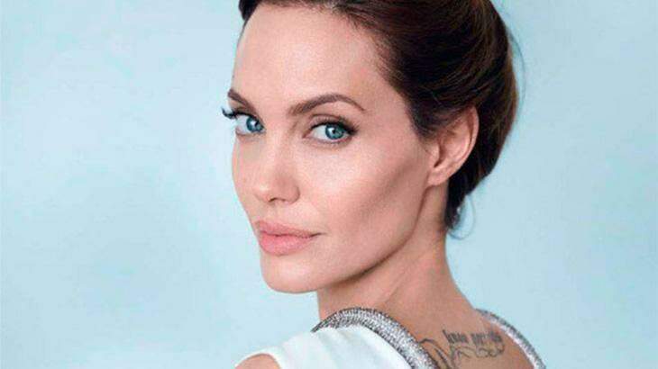 Angelina Jolie disputa papel de Bond Girl no próximo filme do 007