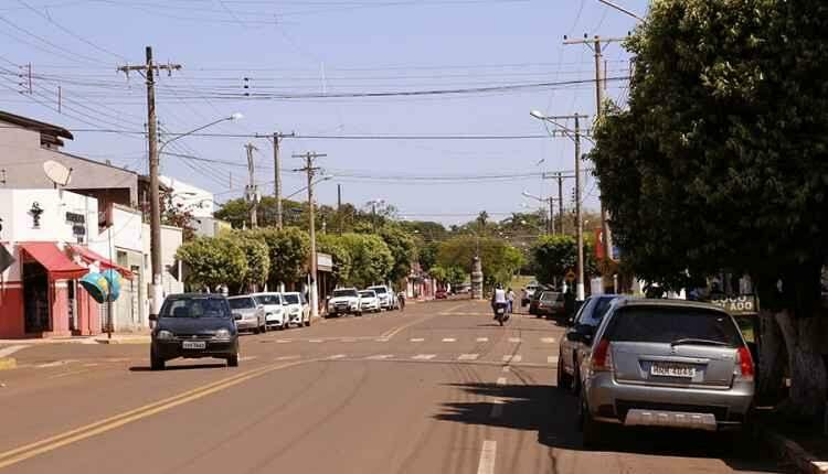 Aparição de ET bomba na internet, mas "flopa" em Terenos