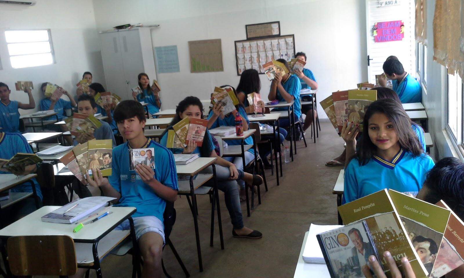 Bibliotecas de escolas públicas - Alunos da Escola Municipal Antonio José Paniago. | Foto: Reprodução/Blog EM Antonio José Paniago