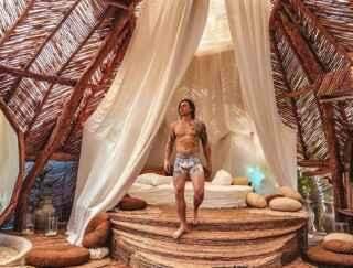 Whindersson Nunes e Luísa Sonza curtem hotel luxuoso no México