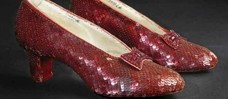 FBI recupera sapatos de 'O Mágico de Oz' roubados há 13 anos