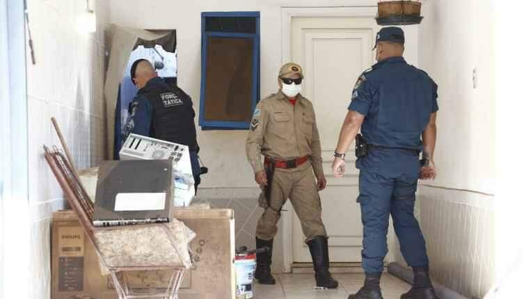 Corpo é encontrado em estado de decomposição em casa do Bairro Cabreúva