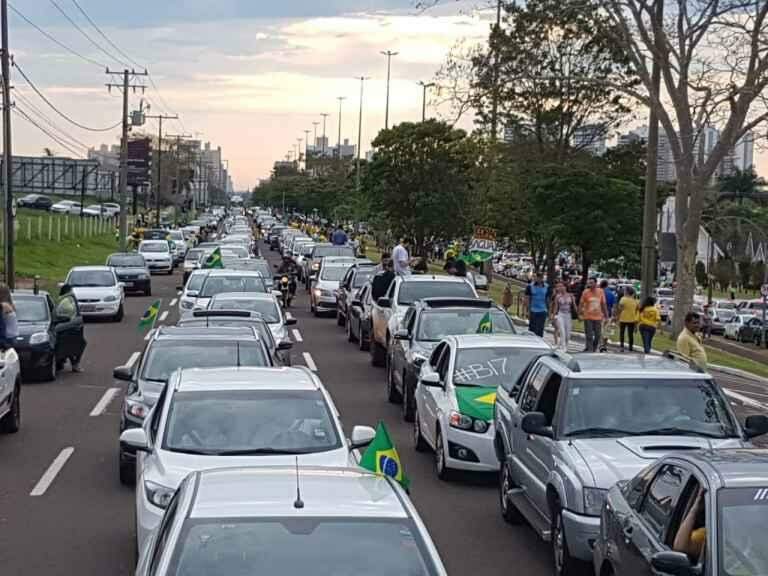 Como no 1º turno, eleitores pró-Bolsonaro esperam lotar Altos da Afonso Pena neste domingo