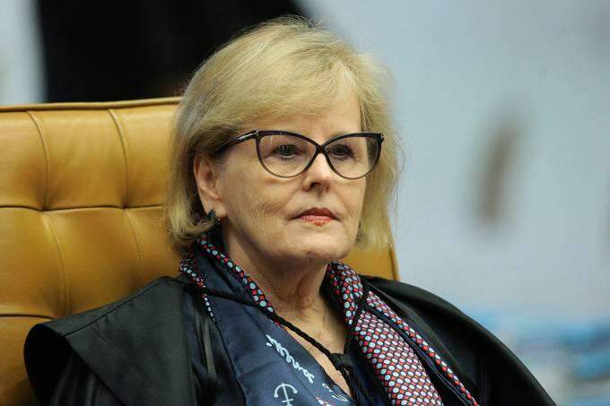 Rosa Weber nega prorrogação de prazo para PT substituir Lula na chapa