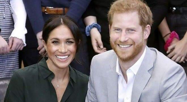Meghan Markle e Príncipe Harry esperam primeiro filho, anuncia Kensington Place