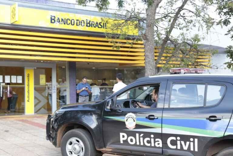 Pagamento de cabos eleitorais provoca tumulto em banco no Parque dos Poderes