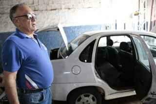 Motoristas contabilizam prejuízos com veículos carregados durante enchente