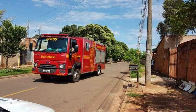 Motociclista não respeita sinalização e bate em caminhonete no São Jorge da Lagoa