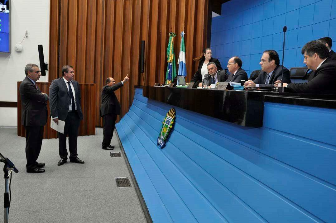 PSDB, PT e MDB perdem espaço e Assembleia terá deputados de 13 partidos em 2019