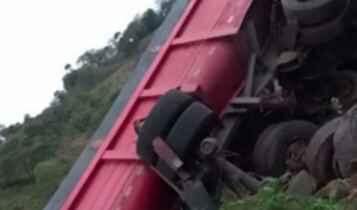 Acidente em rodovia deixa 6 mortos e 9 feridos em MG