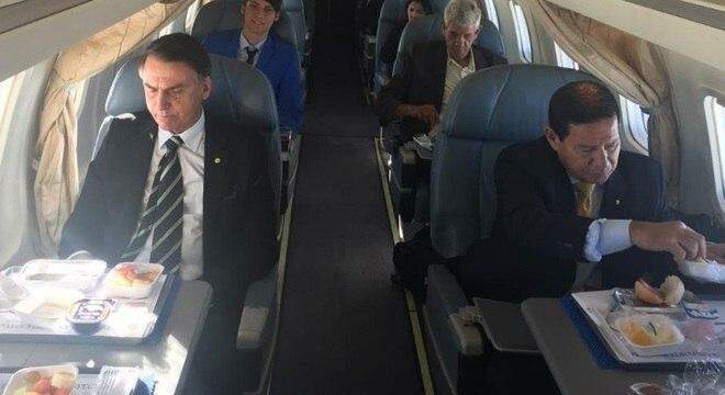 Bolsonaro chega ao Congresso para evento de 30 anos da Constituição Federal