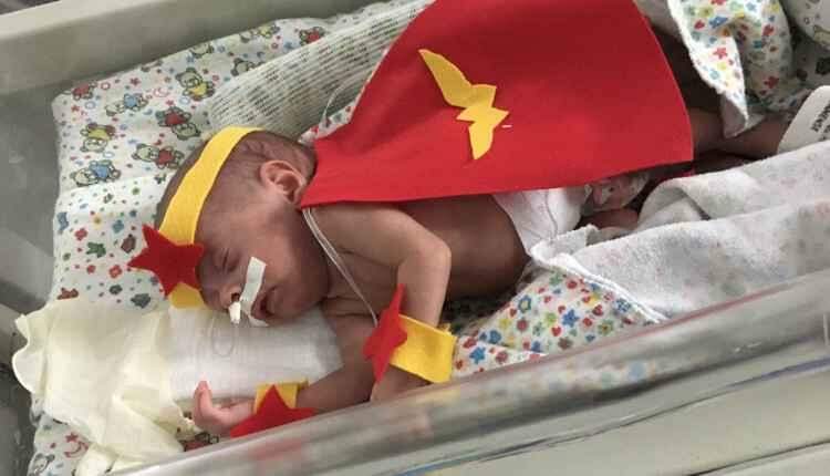 Batalhando pela vida, prematuros viram super-heróis na Maternidade Cândido Mariano