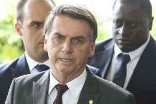 Jair Bolsonaro promete asilo político para cubanos que queiram ficar no Brasil