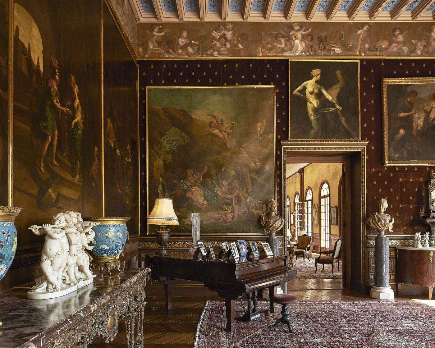 Villa Les Cèdres, uma mansão de 187 anos, à venda no sul da França.