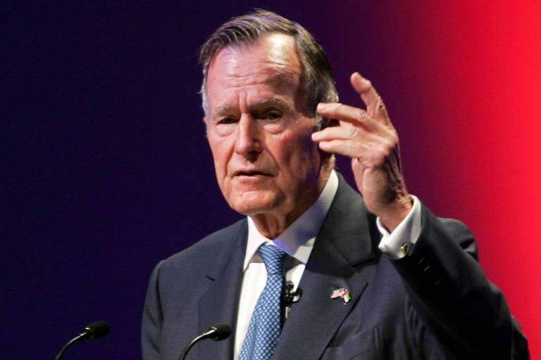 Ex-presidente dos EUA George H.W. Bush morre aos 94 anos